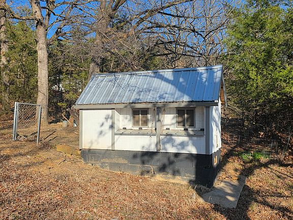 4th image of 27439 Potts Mountain Rd