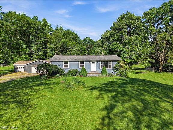3rd image of 2693 Mahan Denman Rd NW