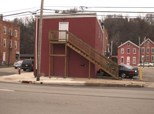 55 E 19th St, Dubuque, IA 52001