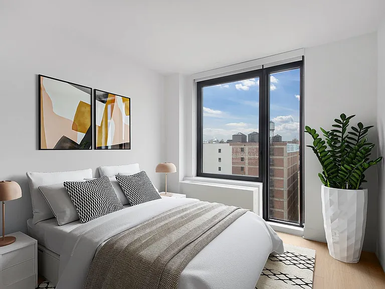 662 Pacific St #12Q — Photo 11