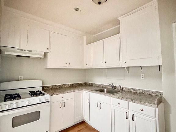 2nd image of 352 E Main St #2