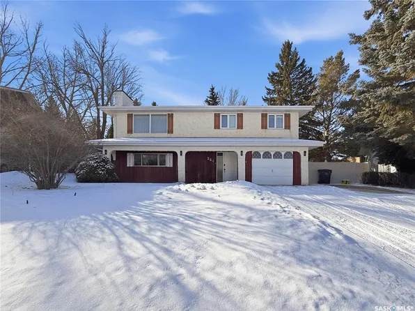 264 Hayes DRIVE, Swift Current, SK S9H 4H1