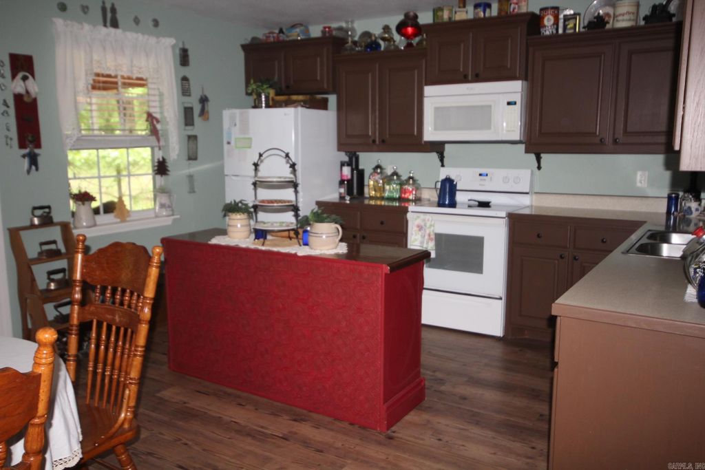 219 W Hempstead St #345, Nashville, AR - View 3