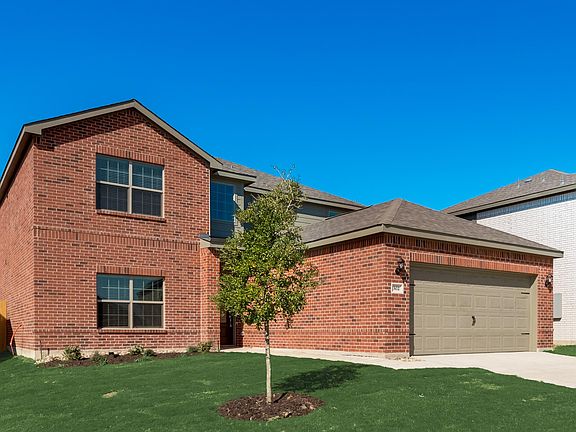 2nd image of 302 Golden Sands Ln