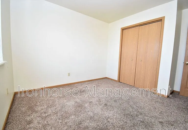 2431 Wheeler Dr #C — Photo 15