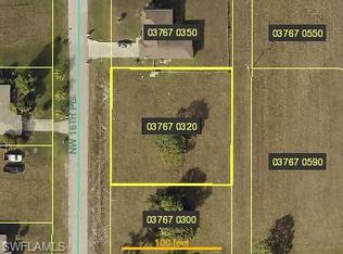 621 NW 16th Pl, Cape Coral, FL 33993