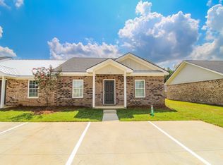 110 Waybill Cir, Statesboro, GA 30461