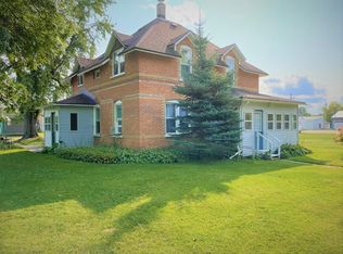 715 E North St, Suring, WI 54174