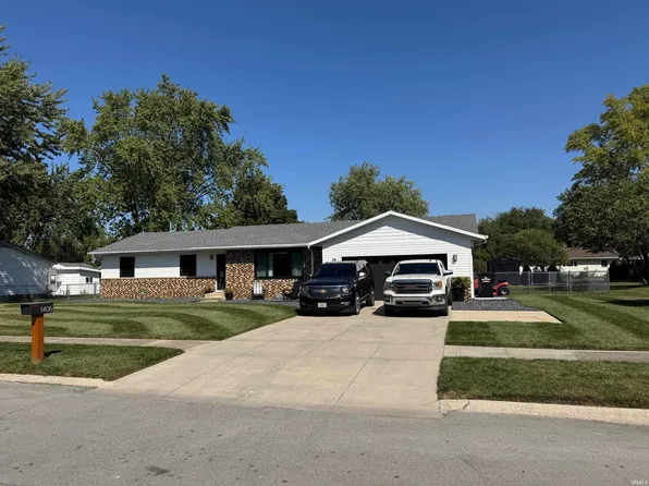 1406 Washington St, Rochester, IN 46975