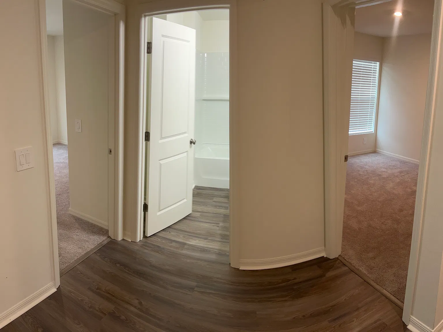 3 bed, 1477 sqft, $1,850 — Photo 4
