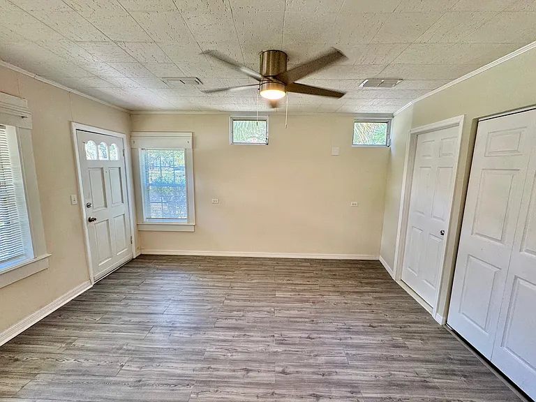 3102 College St — Photo 29