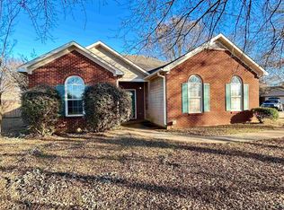 105 Park Ln, Warner Robins, GA 31093