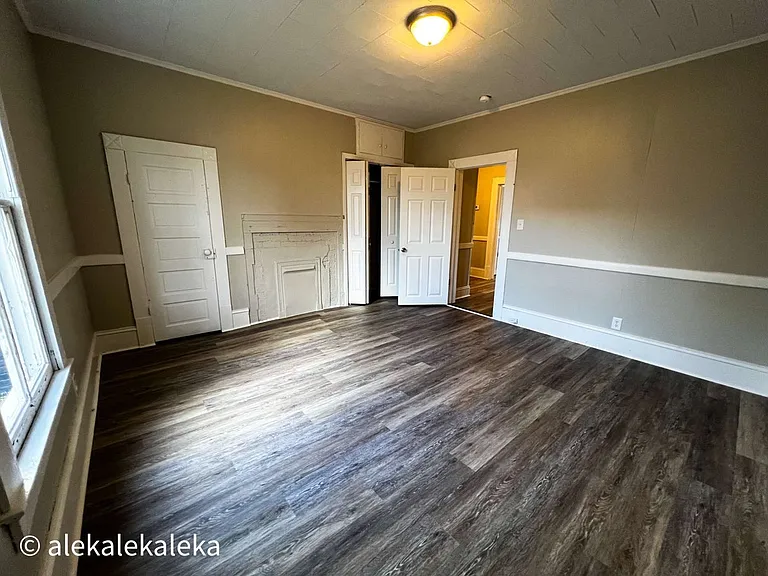 1113 W Webb Ave — Photo 12
