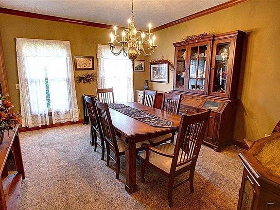 4th image of 224 Cleek Springs Ct
