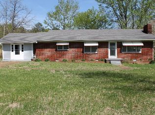 965 Flatwoods Rd, Camden, TN 38320