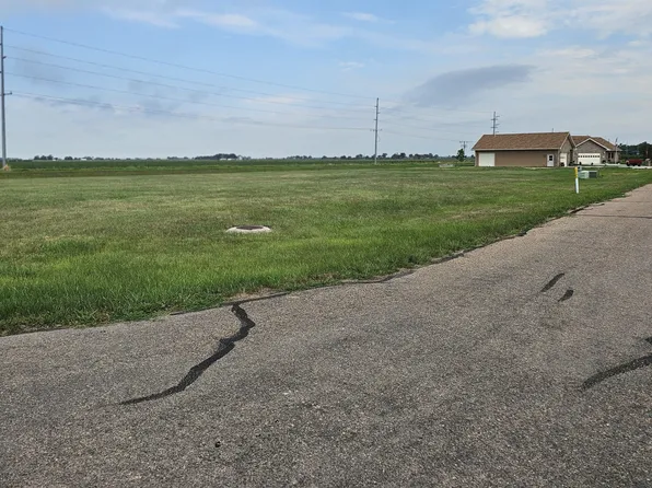 0 N Park Ct, Hershey, NE 69143