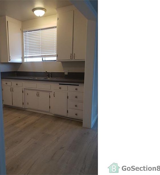 1st image of 7200 S Victoria Ave APT 5