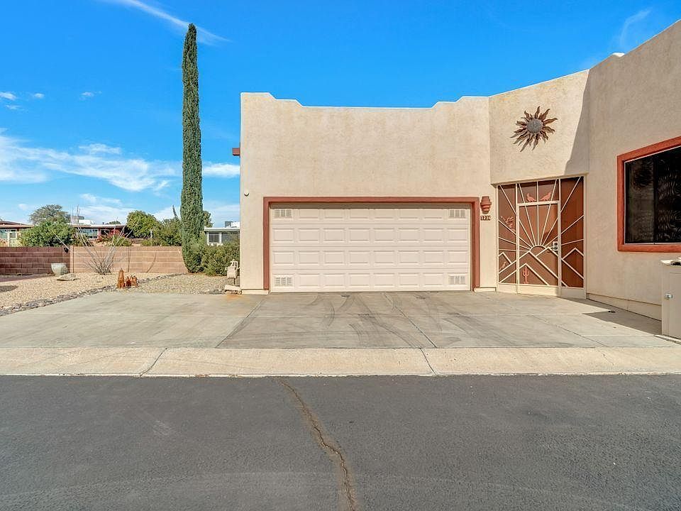 1st image of 1236 N Laramie Ln