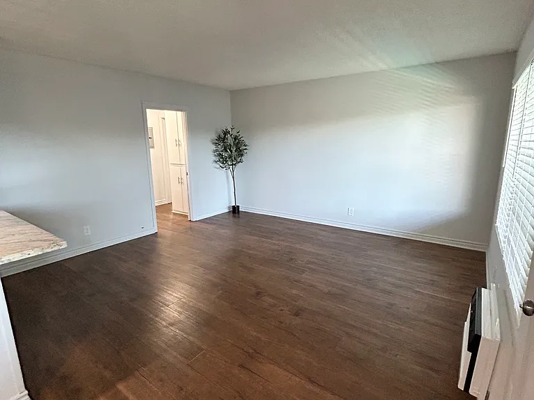 2425 Carson St #22 — Photo 17