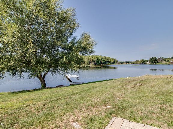5th image of 8896 Kaelin Ln