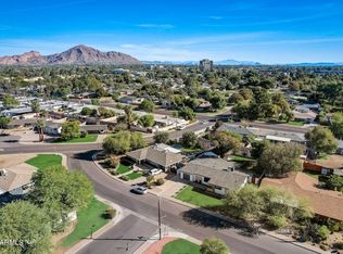2447 N 39th Pl, Phoenix, AZ 85008