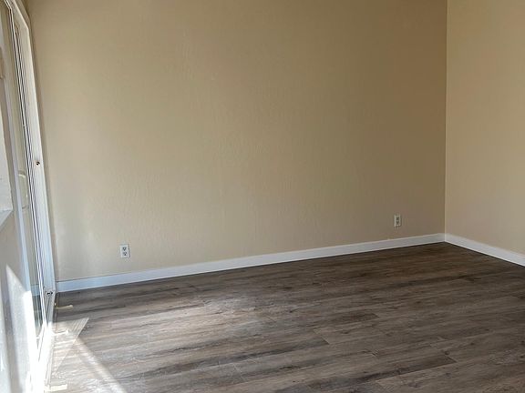 4th image of 2426 Old Crest Pl