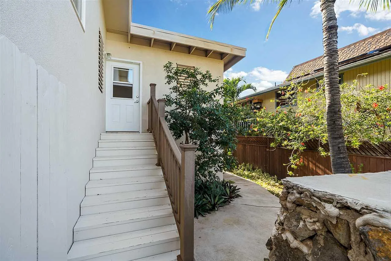 2844 Ohina St — Photo 1