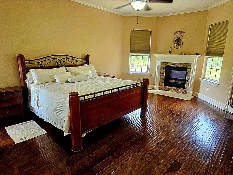 943 High Meadow Ranch Dr — Photo 32