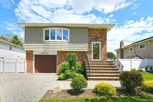 44 Derby Ave Photo 1