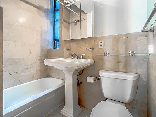 Rented by Brown Harris Stevens | media 13