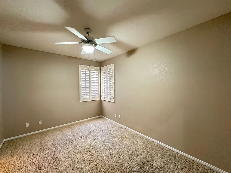 10661 Blue Nile Ct — Photo 24