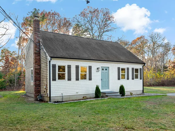 294 Willimantic Drive, Marstons Mills, MA 02648