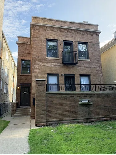 1911 W Estes Ave #1 Photo 1