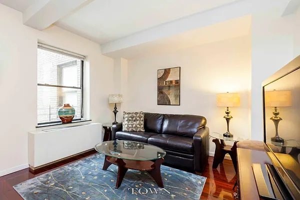 Rented by Town Residential | media 14