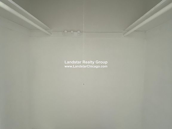 5th image of 1404 Carol St #2B