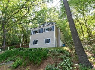115 Wickaboag Valley Rd, West Brookfield, MA 01585