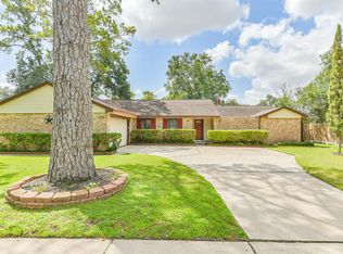 12415 Pantano Dr, Houston, TX 77065