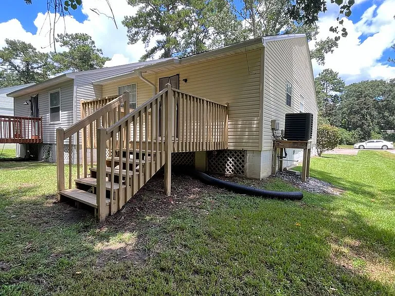 4013 Catawba St #A — Photo 37