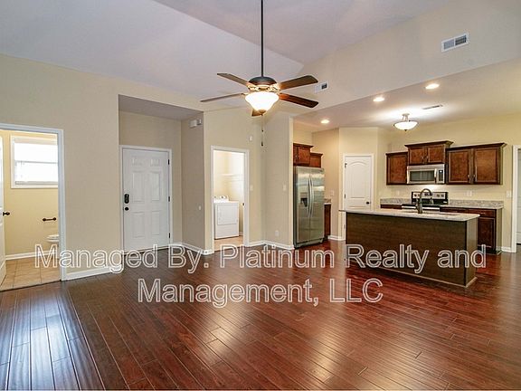 3rd image of 540 Parkvue Village Way