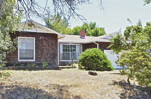 2nd image of 224 Burlwood Dr