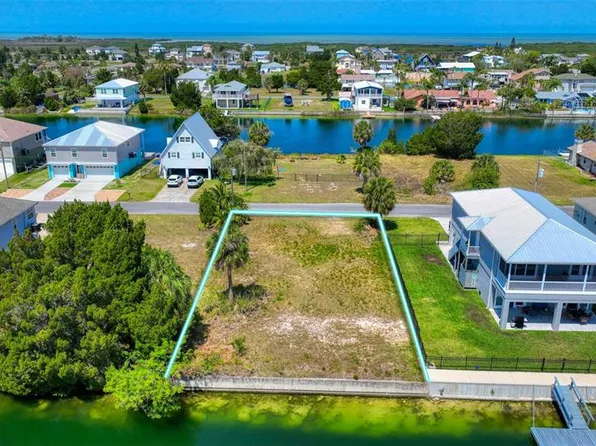 3368 Poinsettia Dr #7, Spring Hill, FL 34607