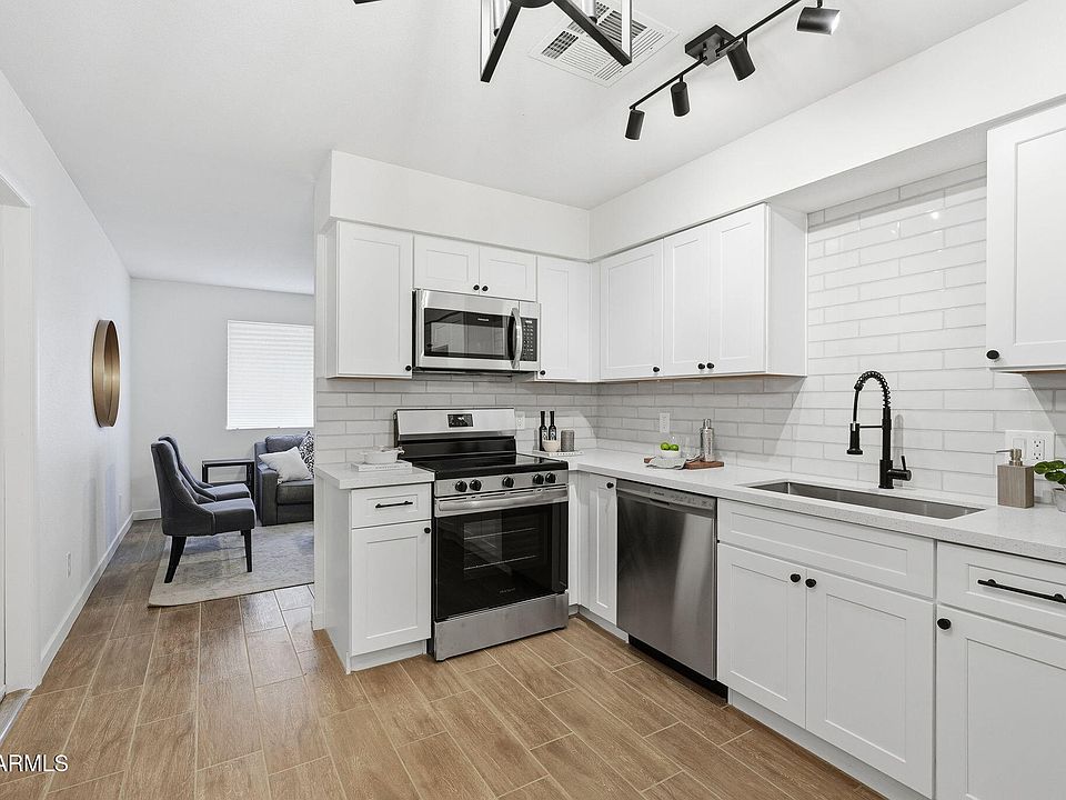 1st image of 3513 W GALVESTON Street