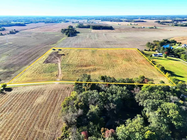 E 300 South Rd, Washington, IN 47501