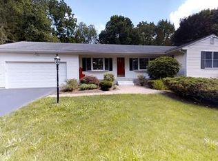 79 Limerock Rd, Smithfield, RI 02917