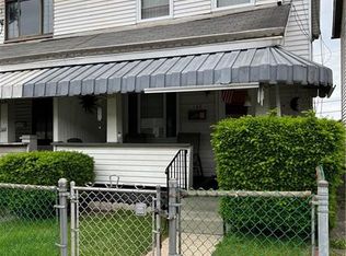 142 Orchard St, Mc Kees Rocks, PA 15136