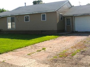 305 S Railway Ave, Calumet, IA 51009