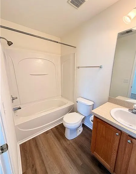 125 Fairgreen St — Photo 11