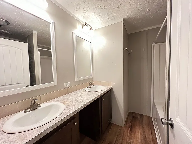 Valley Brook — Photo 16