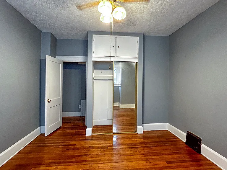 316 4th St #2 — Photo 31