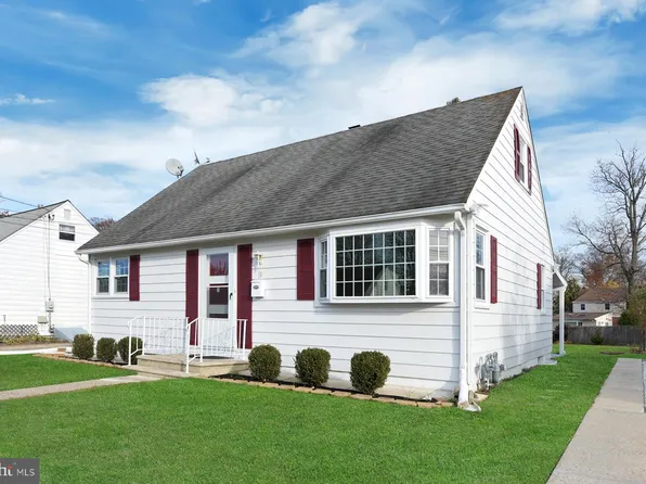 9 Weston Rd, Ewing, NJ 08618